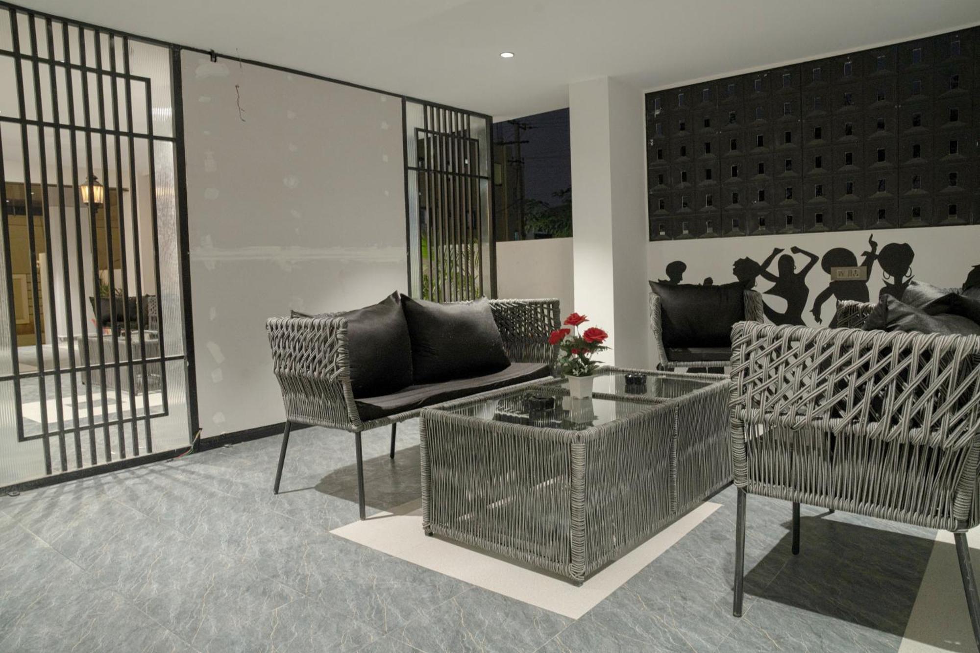 Hotel Euphoria Urban Sleep Hajdarabad Zewnętrze zdjęcie